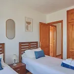 Maria Del Mar 2 Minutes To Supermarkets, 10 Minutes To Marina Rubicon, Pool, High Speed Wifi 펜션 *