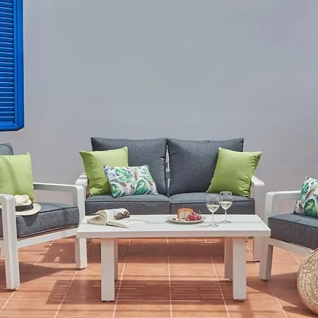 Maria Del Mar 2 Minutes To Supermarkets, 10 Minutes To Marina Rubicon, Pool, High Speed Wifi 플라야블랑카