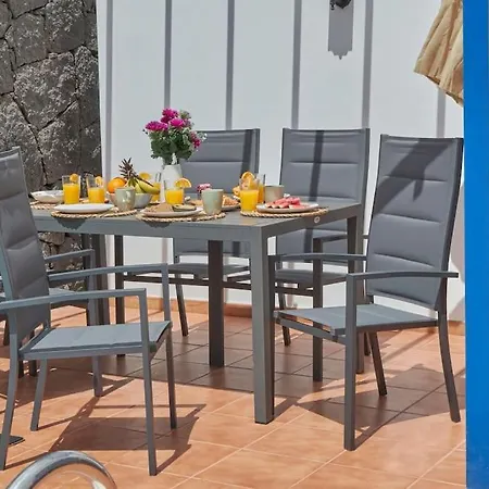 펜션 Maria Del Mar 2 Minutes To Supermarkets, 10 Minutes To Marina Rubicon, Pool, High Speed Wifi 플라야블랑카
