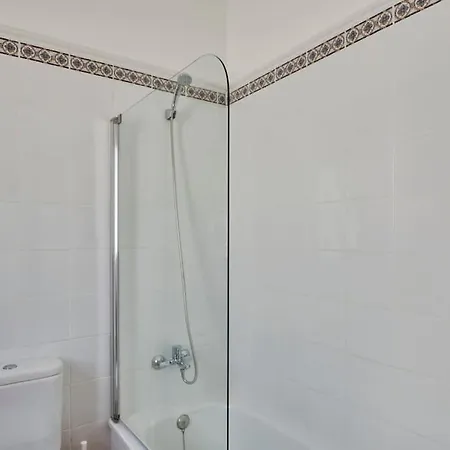 Будинок відпочинку Maria Del Mar 2 Minutes To Supermarkets, 10 Minutes To Marina Rubicon, Pool, High Speed Wifi *